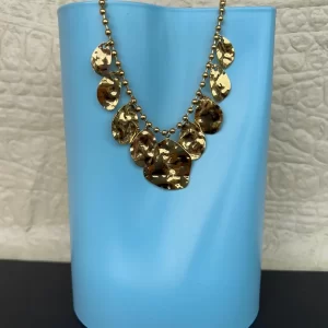 COLLAR